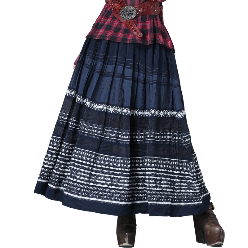 Elastic Waist Vintage Embroidered Pleated Skirt | VoguesUs