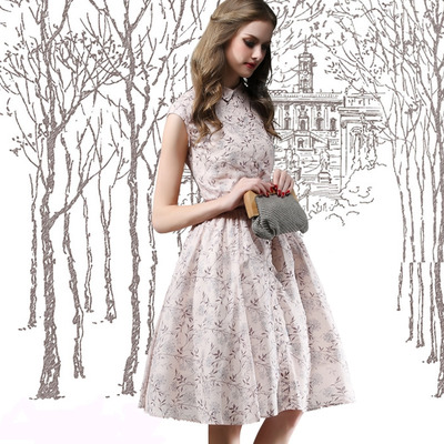 Feuilles Fraîches De Swing Sans Manches Une Ligne De Robe Avec Ceinture | VoguesUs