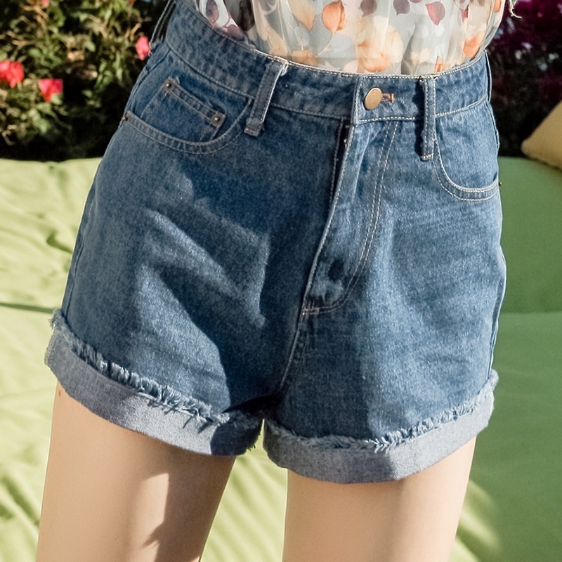 Lumière de couleur High Waisted Denim Shorts | VoguesUs