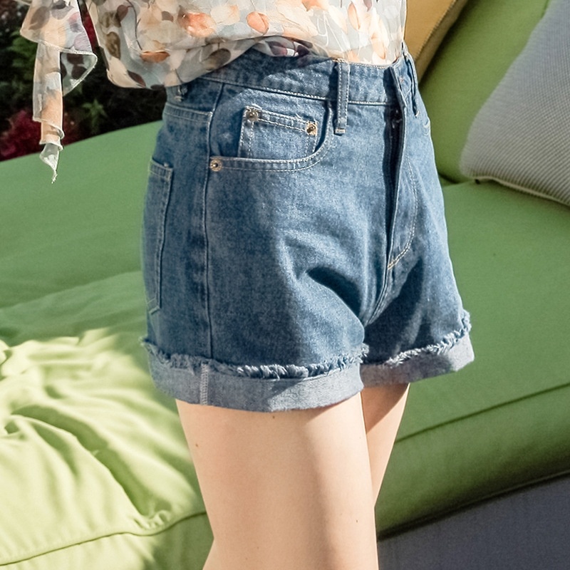 Helle High Waisted Denim Shorts | VoguesUs