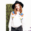 Fresh Simple And Simple Portrait Embroidery Long Sleeved Shirt
