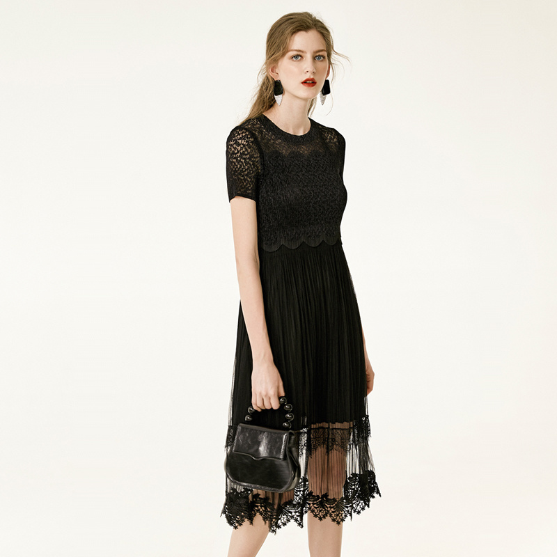 Black Pleated Mesh Shirred Waist Slimming Lace Round Neck Shift Dress | VoguesUs