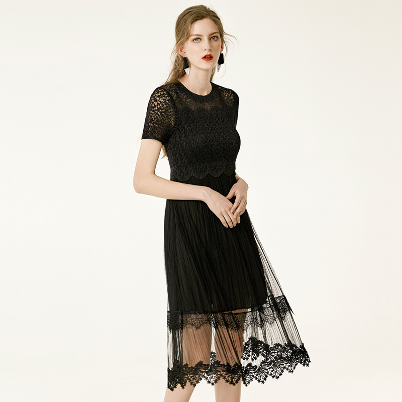 Black Pleated Mesh Shirred Waist Slimming Lace Round Neck Shift Dress | VoguesUs