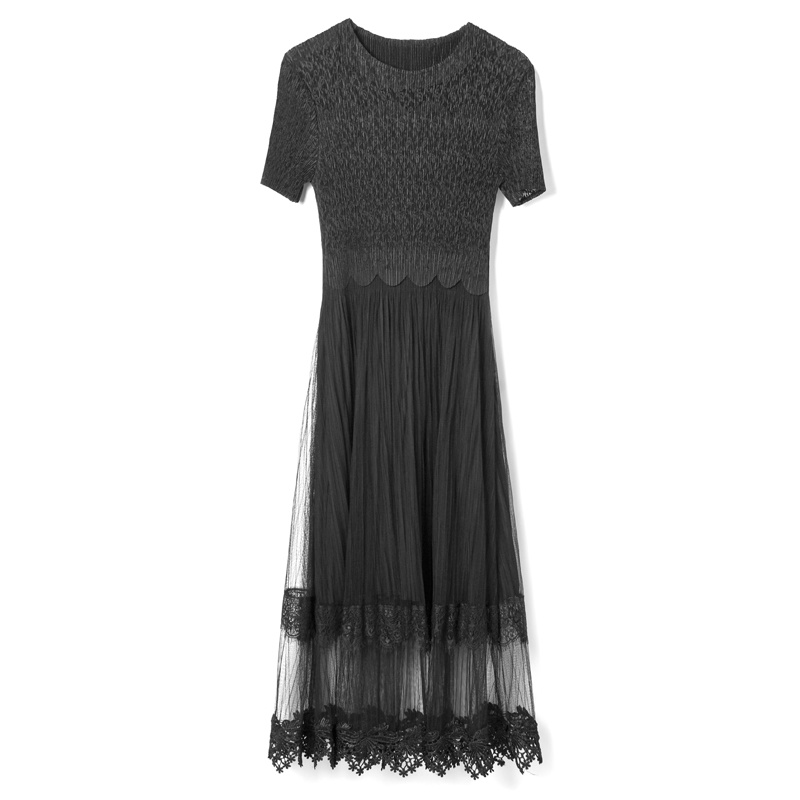 Black Pleated Mesh Shirred Waist Slimming Lace Round Neck Shift Dress | VoguesUs