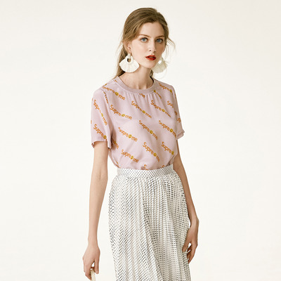 Femmes Rose de la Lettre de l'Impression à Manches Courtes en Soie T-Shirt Haut | VoguesUs