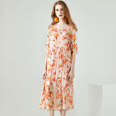 Mila Imprimé Floral Fronces Robe En Soie Avec Épissé Ourlet | VoguesUs