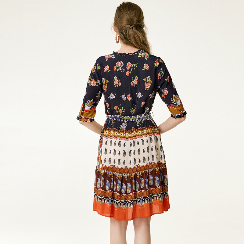 Indian Floral Print Reine Seide Shift Kleid Mit Gürtel | VoguesUs