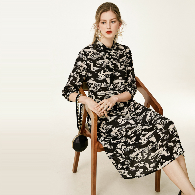 Coconut Tree Floral Print Silk Dress In Black Or Dark Slate Gray | VoguesUs